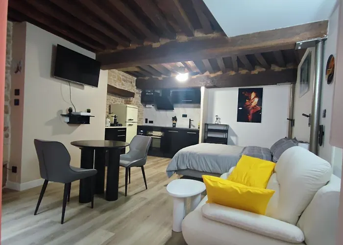 Historic Center - Unusual - Design *